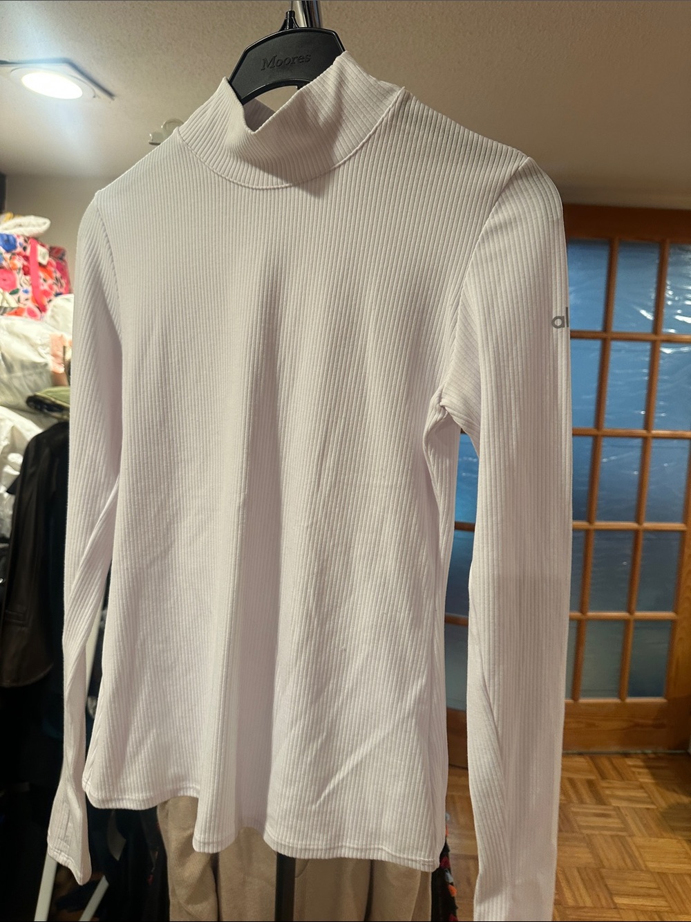 Long-Sleeve Ribbed Mock Neck Sweater - White all